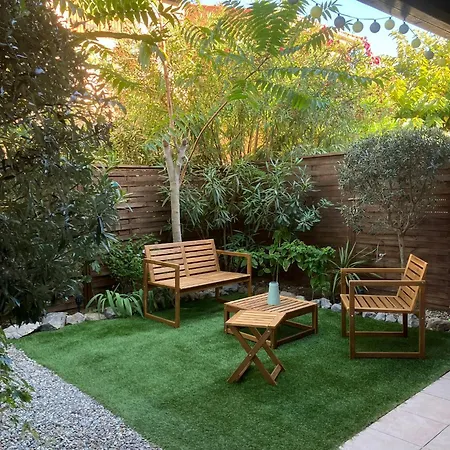 4 Etoiles Avec Jardin Cloture Et Piscine Dans La - Apartament *